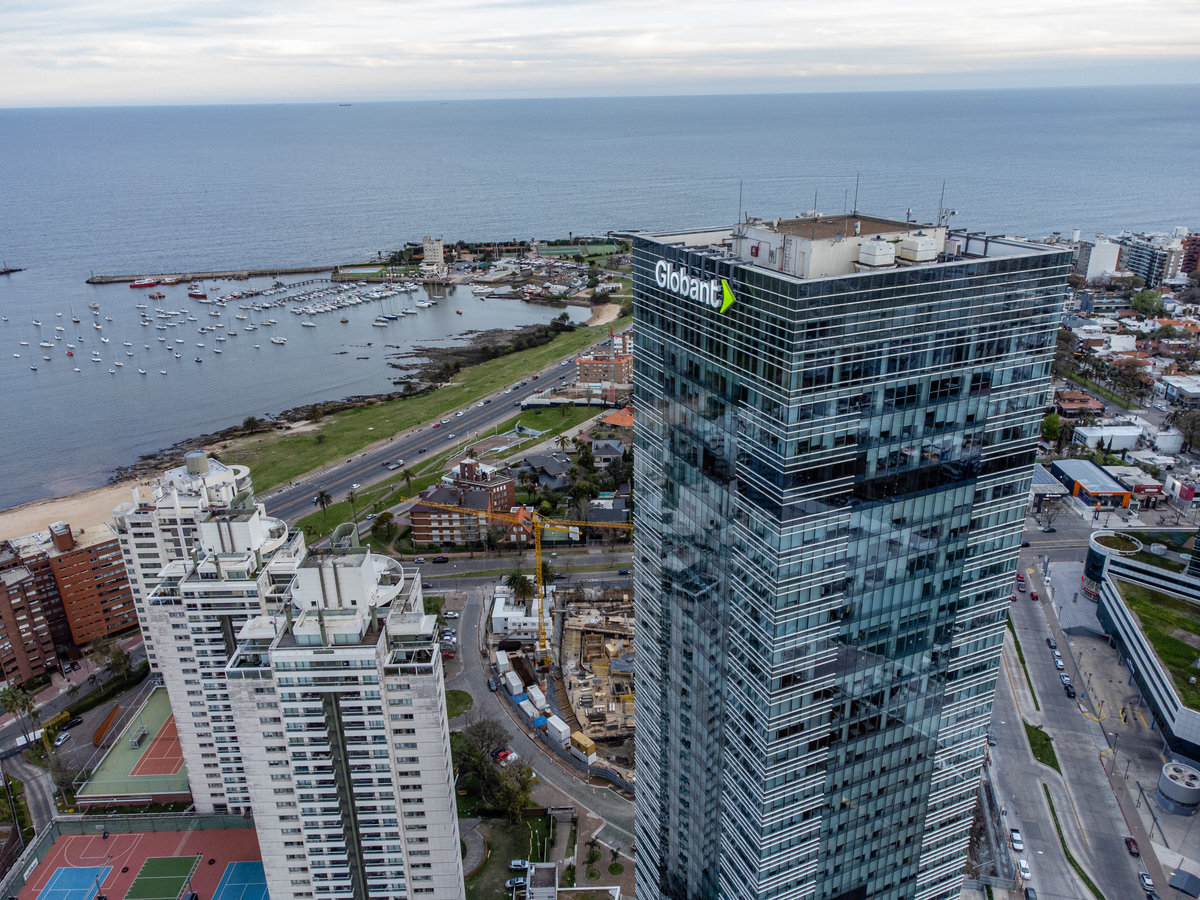 Fotos de drone empreendimentos imobiliários para a empresa Globant 