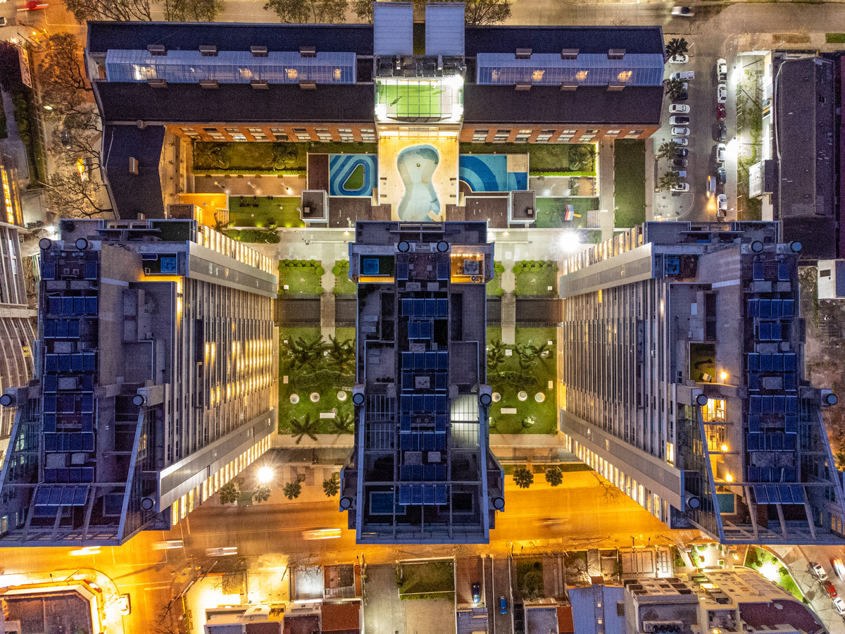 Vista área do topo do prédio 