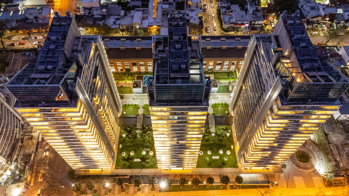 Detalhes do prédio no bairro Buceo 
