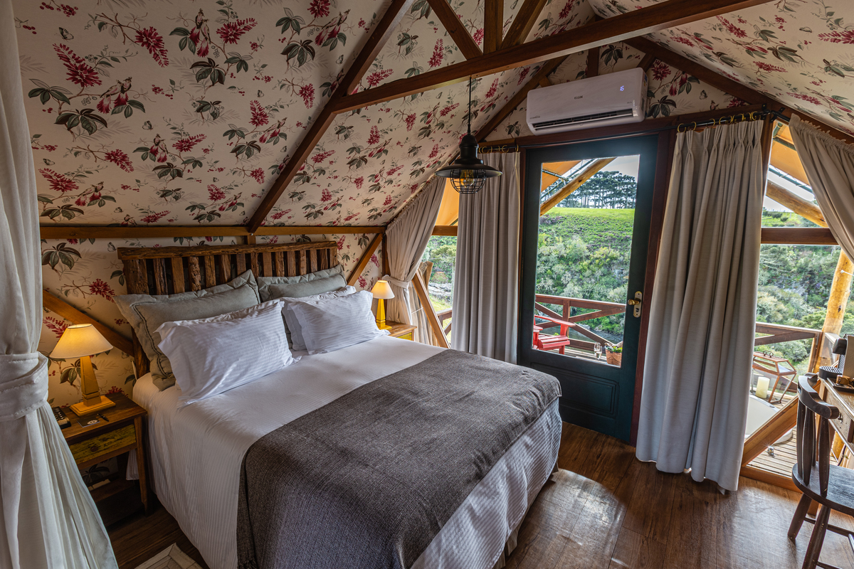 Conforto na natureza.  Parador Cambará do Sul 