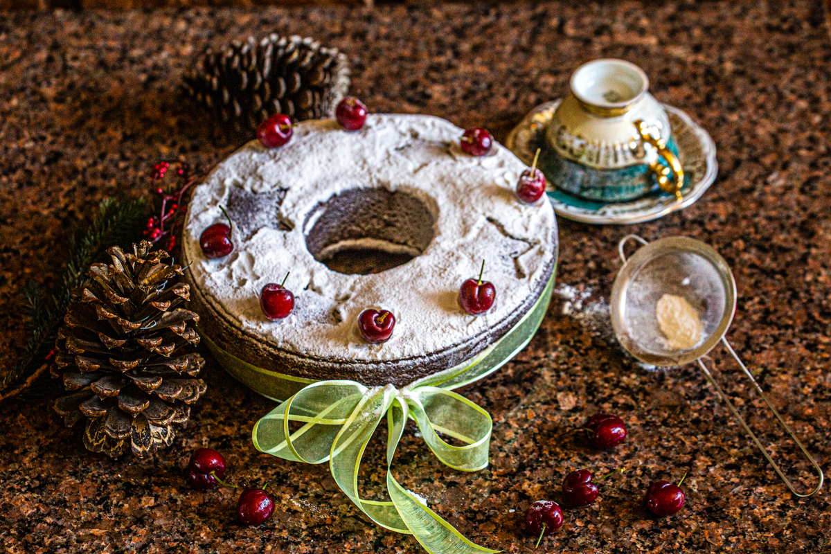 Bolo de Natal Grande hotel Canela.  Xicaras antigas. 