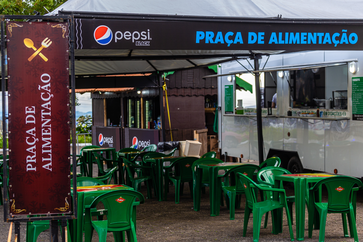Praça de Alimentação da pepsico no serra Park em Gramado. 