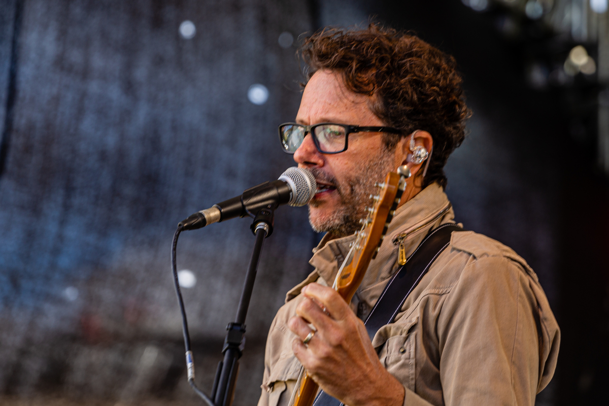 Fotografias do Show do Duca Leindecker para a celebração de um ano de vida do  Mátria parque de Flores.