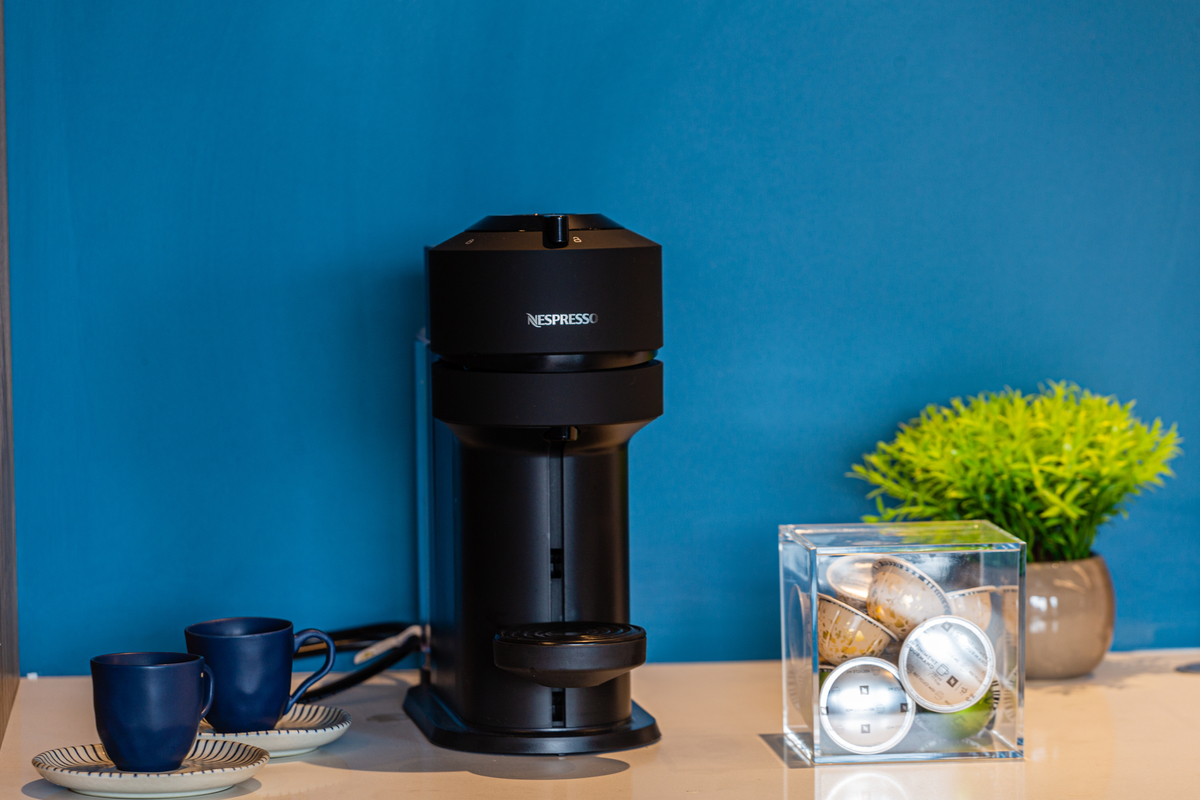 Fotos profissionais para apartamentos, casas e empreendimentos imobiliários em Gramado e Canela. Café expresso. 