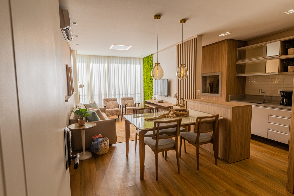 Fotografia  profissional para um apartamento para locação no Airbnb em Gramado. Vista da entrada do apartamento. 