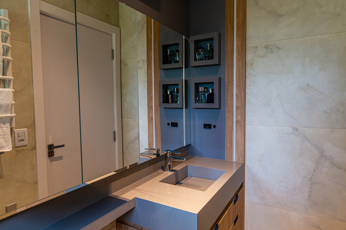 Fotografia profissional para Imobiliárias Gramado. Banheiro. 
