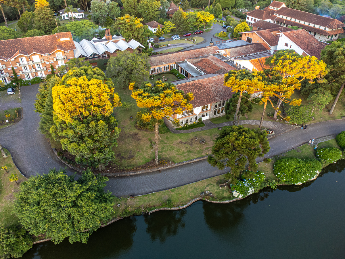 Grande Hotel Canela, o melhor Hotel de Canela. Fachada do Hotel