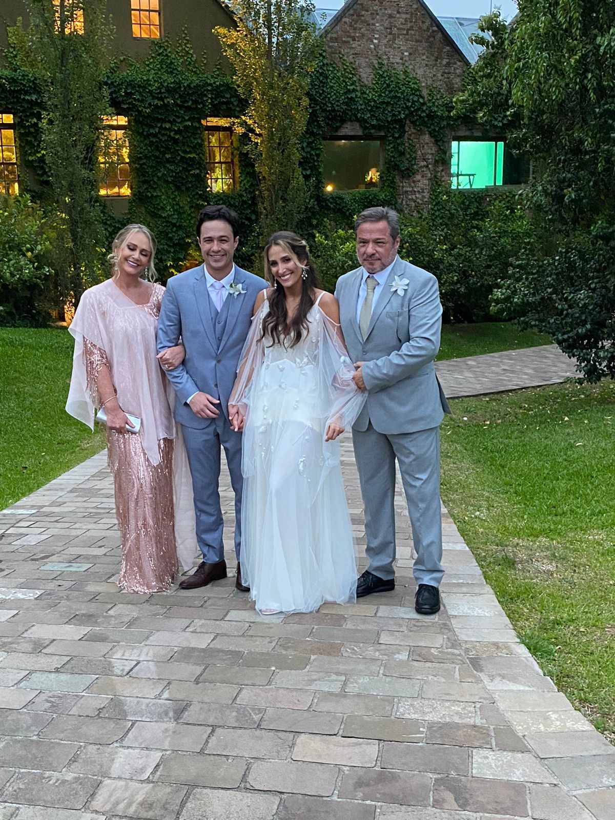 Fotografia de casamento em Gramado, Casa Wilfrido. Pais do noivo