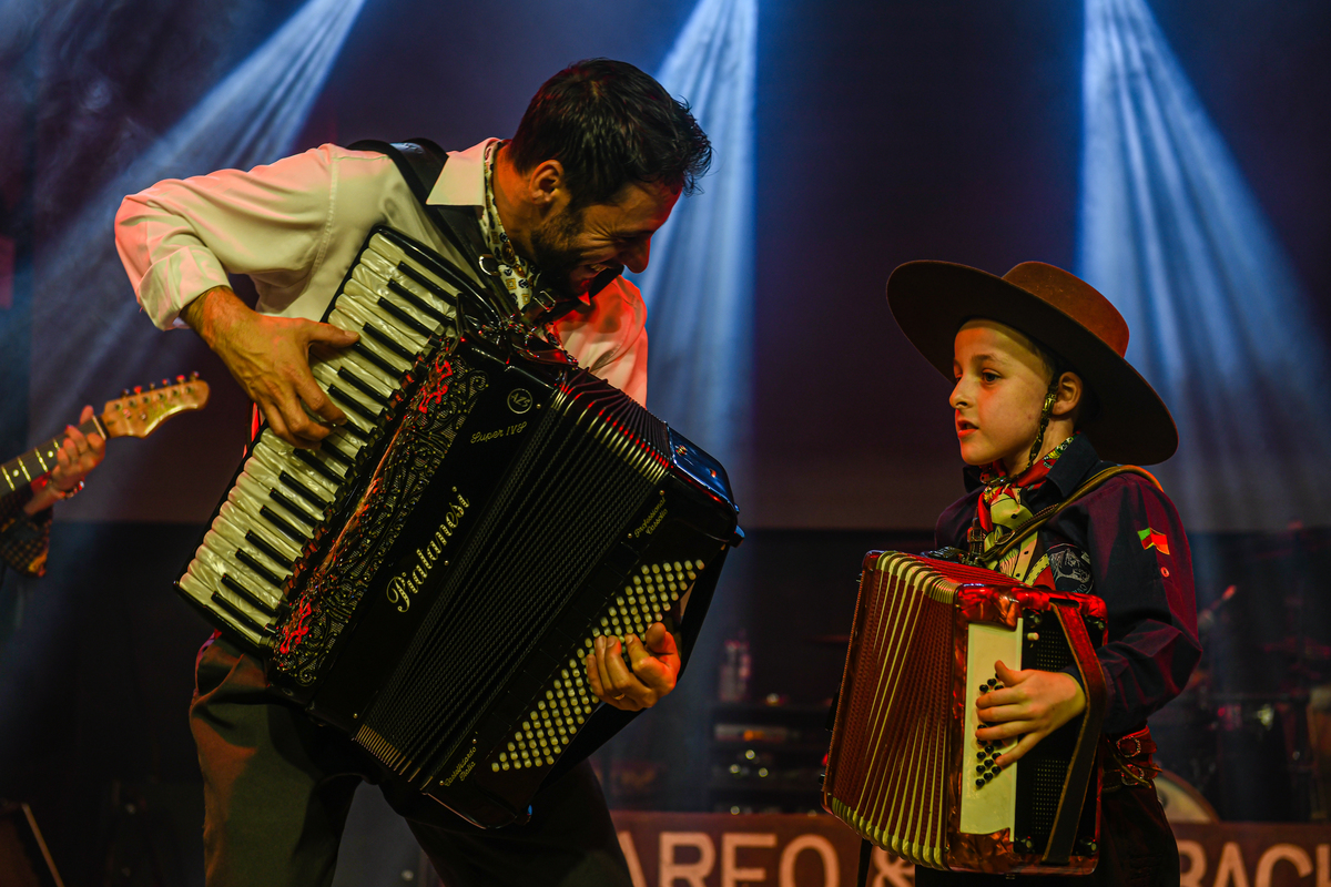 Que dupla na Churrascaria Fogo e Bombacha