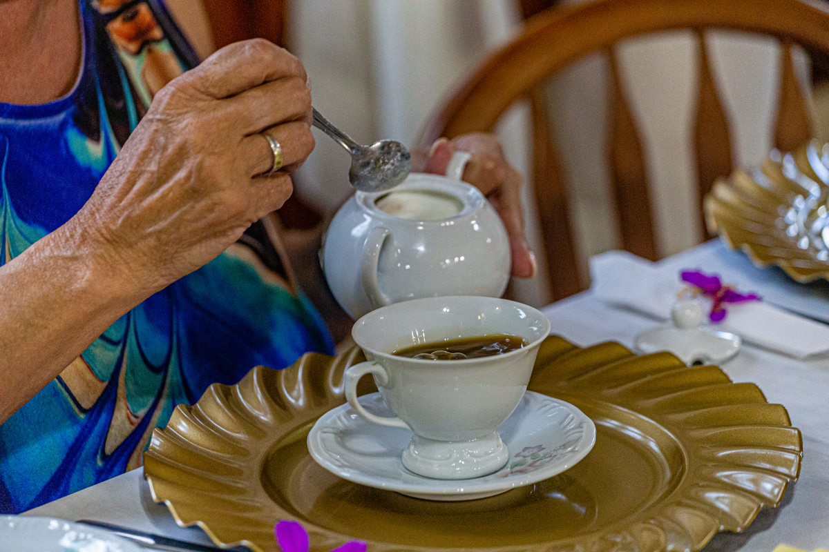 Café da tarde com amor  na Pousada Bosque Canela. 