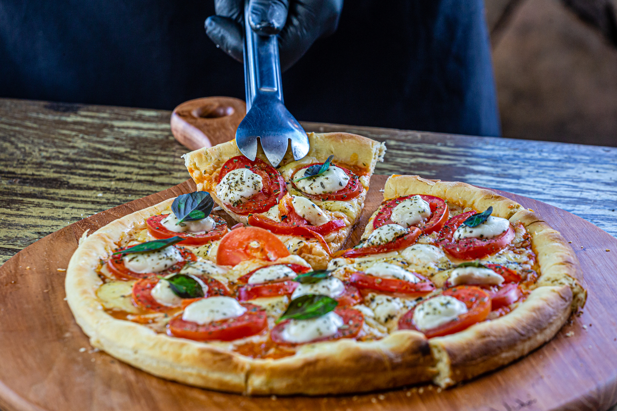 Pizza Receita especial da Nona
La Hacienda Hotel 