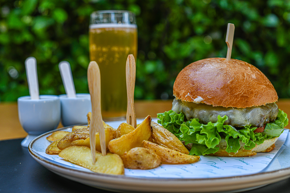 Festival do hambúrguer em Gramado. 