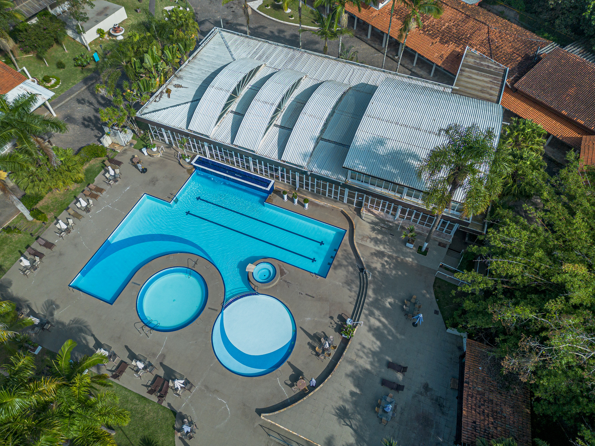 Fotografia profissional de drone para hoteis. 