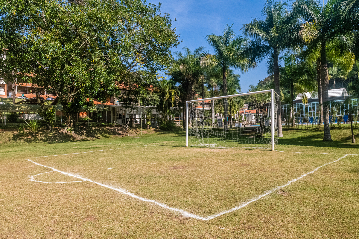 Recreação e campo de futebol Hotel Villagio Embu