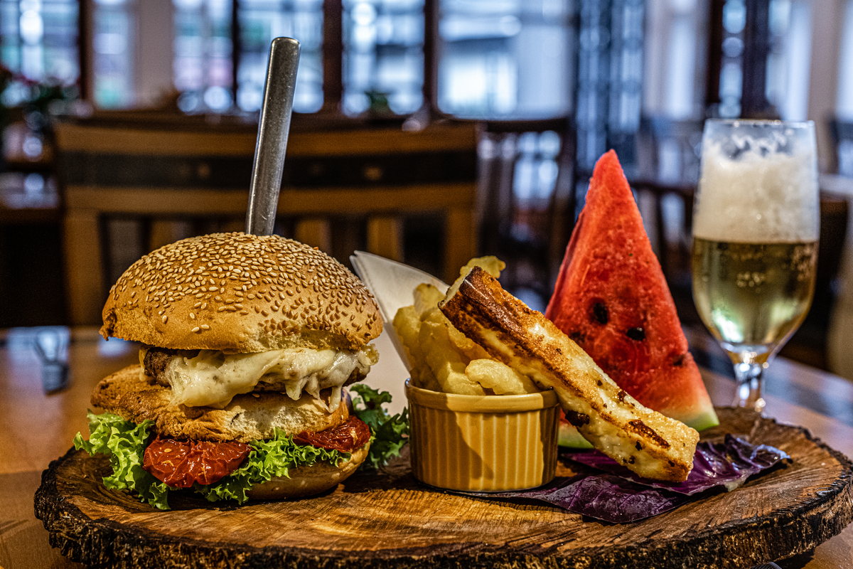 Fotografia profissional para lanches e bares. 