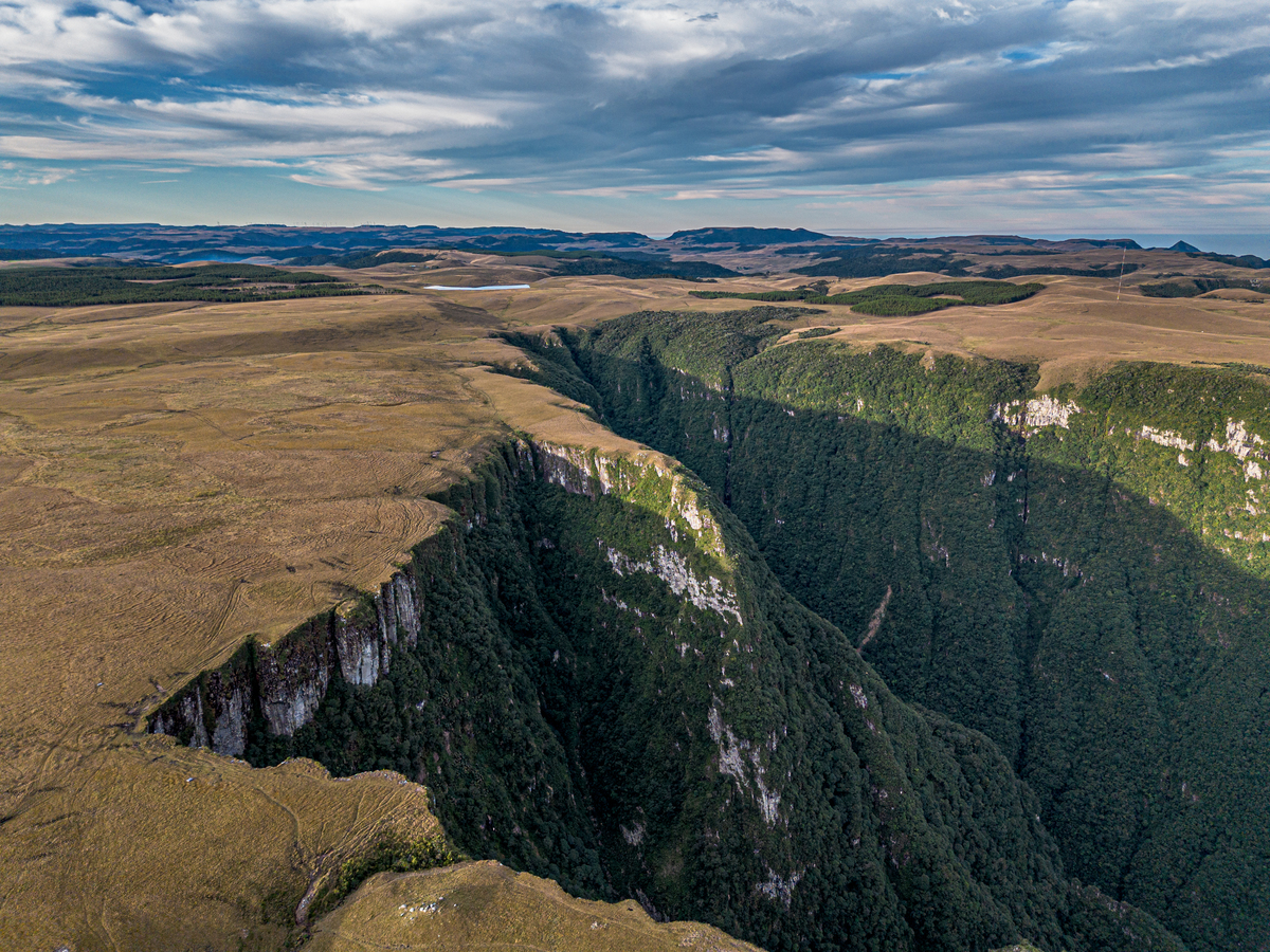 As formações geológicas do Cânion Montenegro. 
