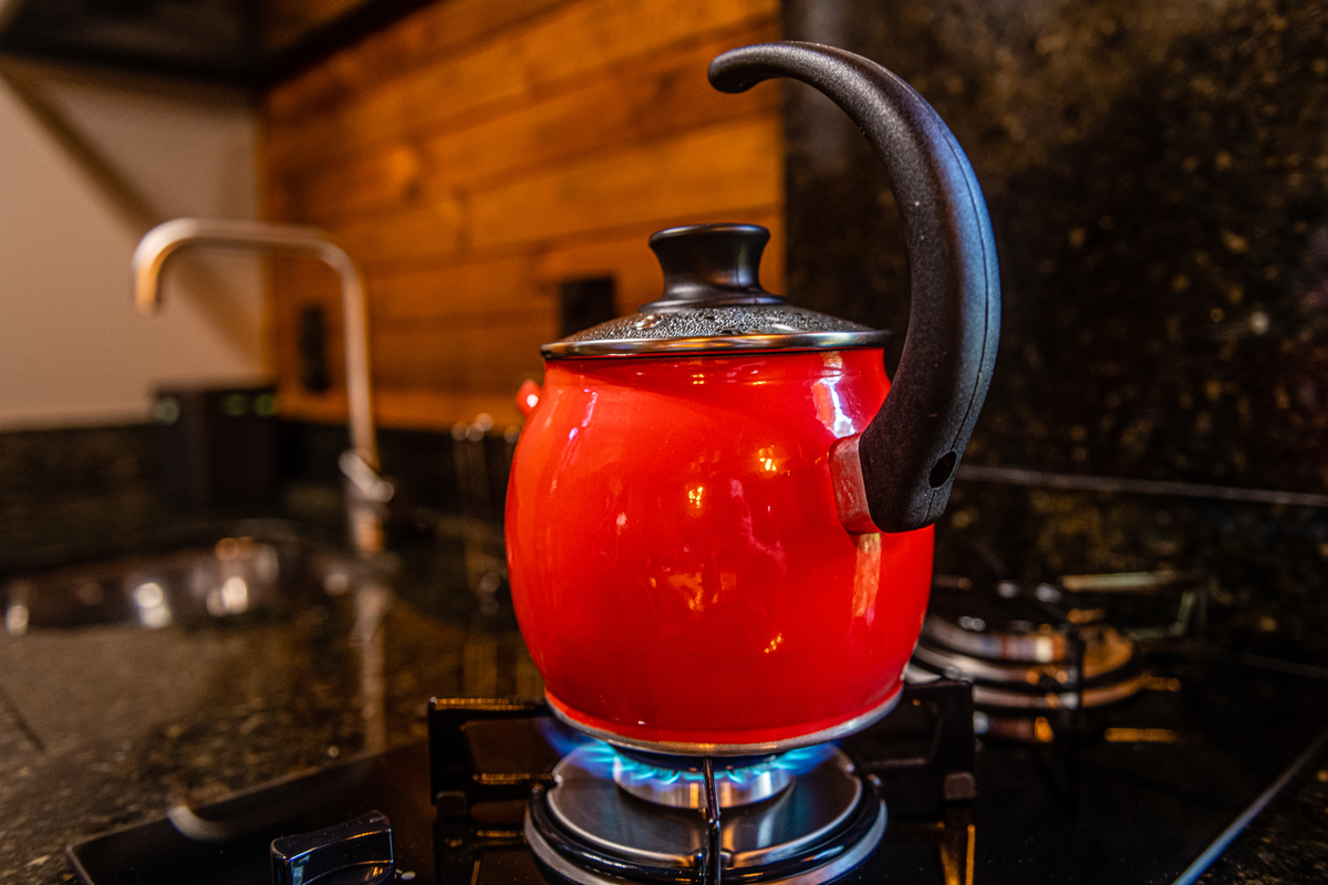 Chaleira na cabana