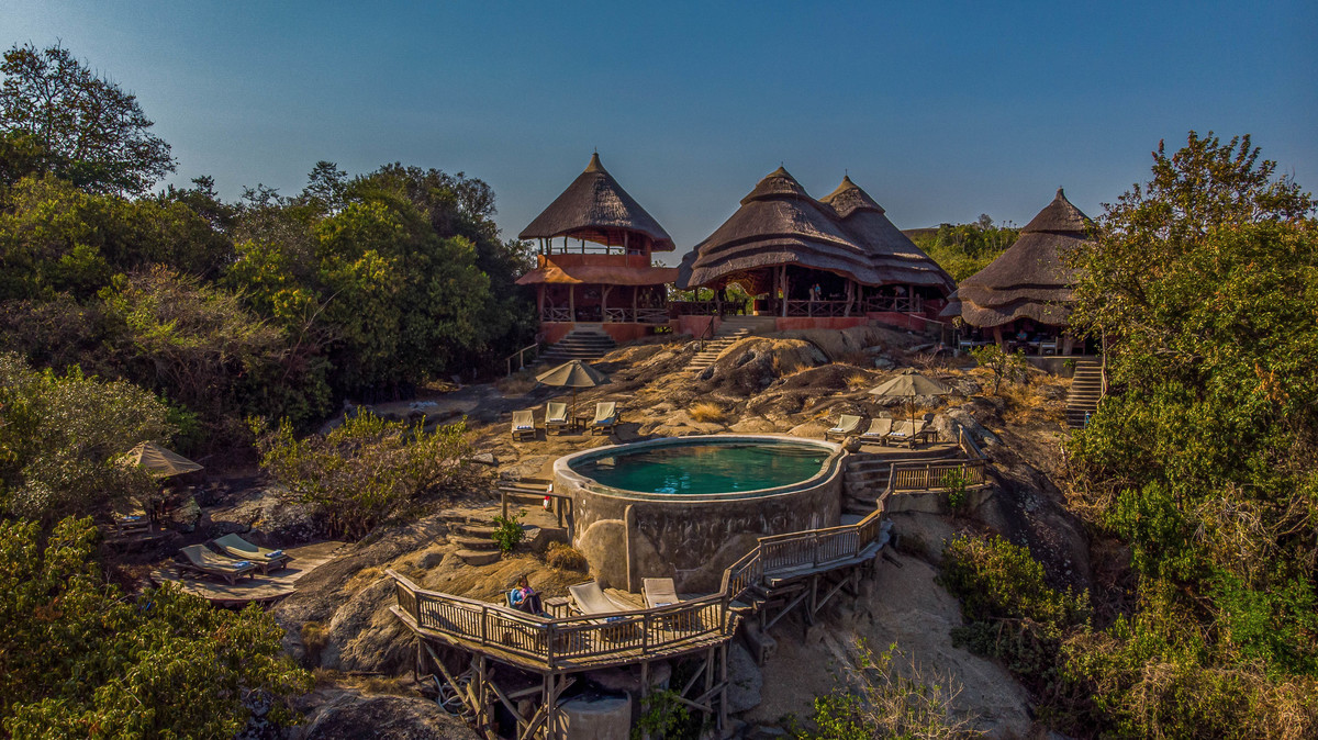Mihingo is a luxurious, family owned lodge in a magical setting adjacent to Lake Mburo National Park. 