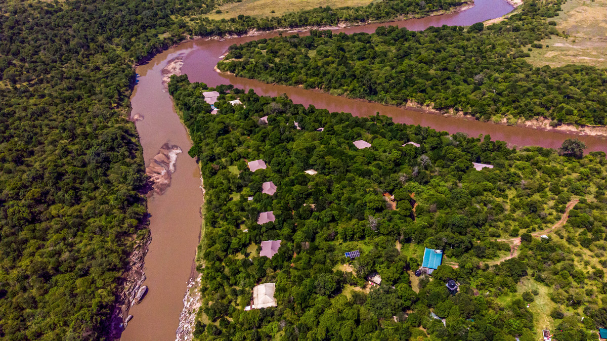 Mara Ngenche Safari Camp
In a spectacular location in the  heart of the Masai Mara, lies this small, intimate, luxurious and elegant Camp