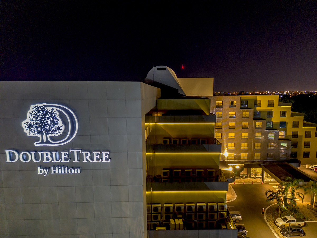 Double Tree by Hilton a noite 