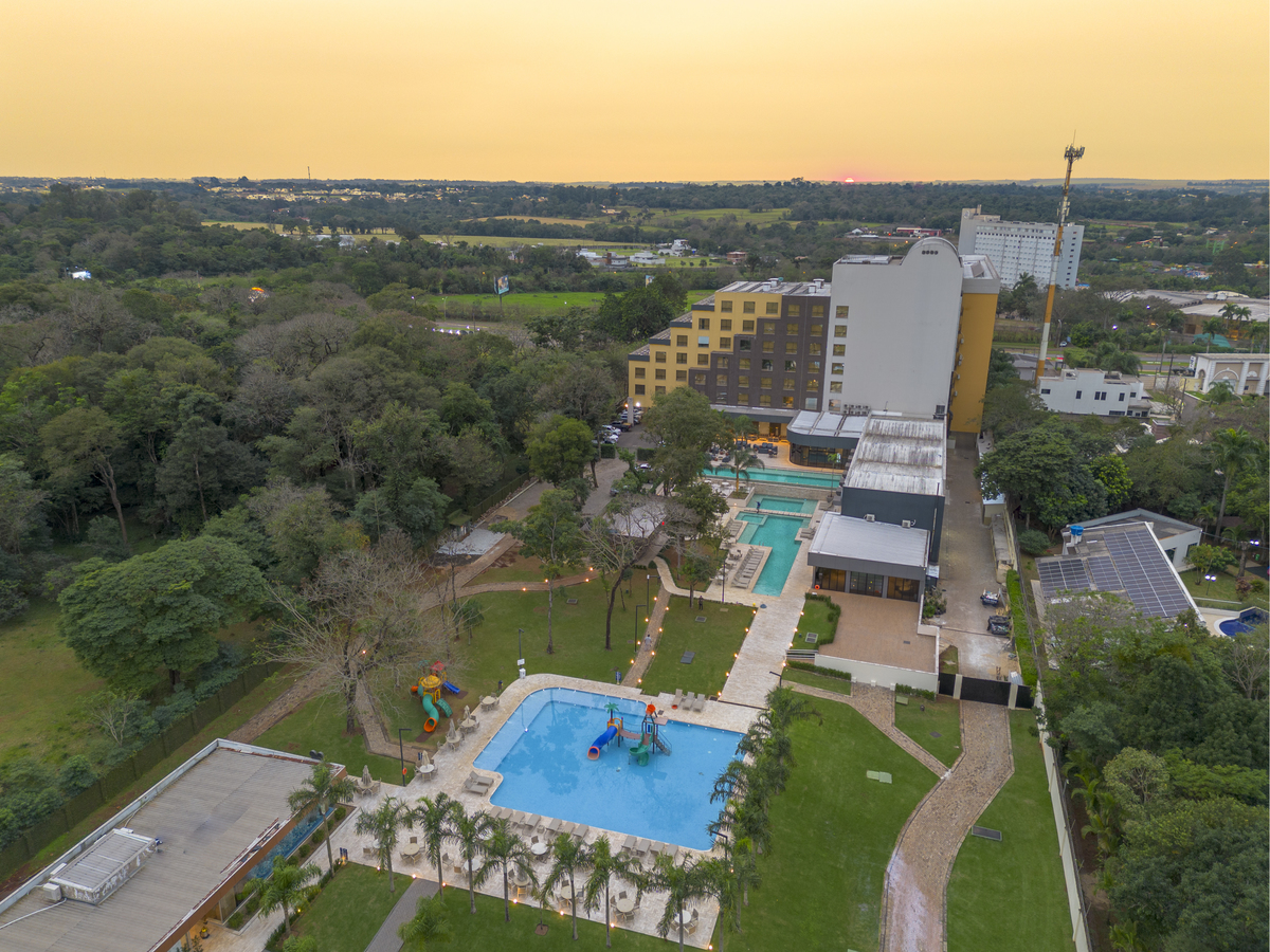 nascer do sol Double Tree by Hilton