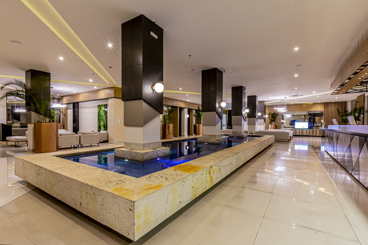 luxo Lobby Double Tree by Hilton