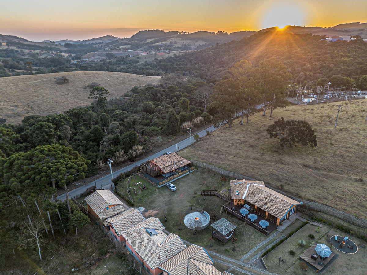 Melhor lugar para ver o Por do Sol em Bueno Brandão 