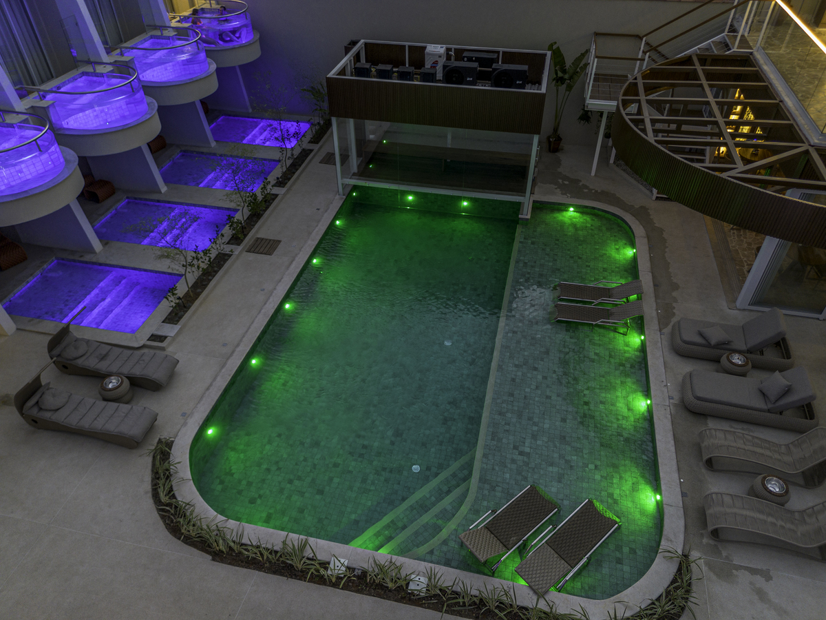 Piscina Paraty drone 