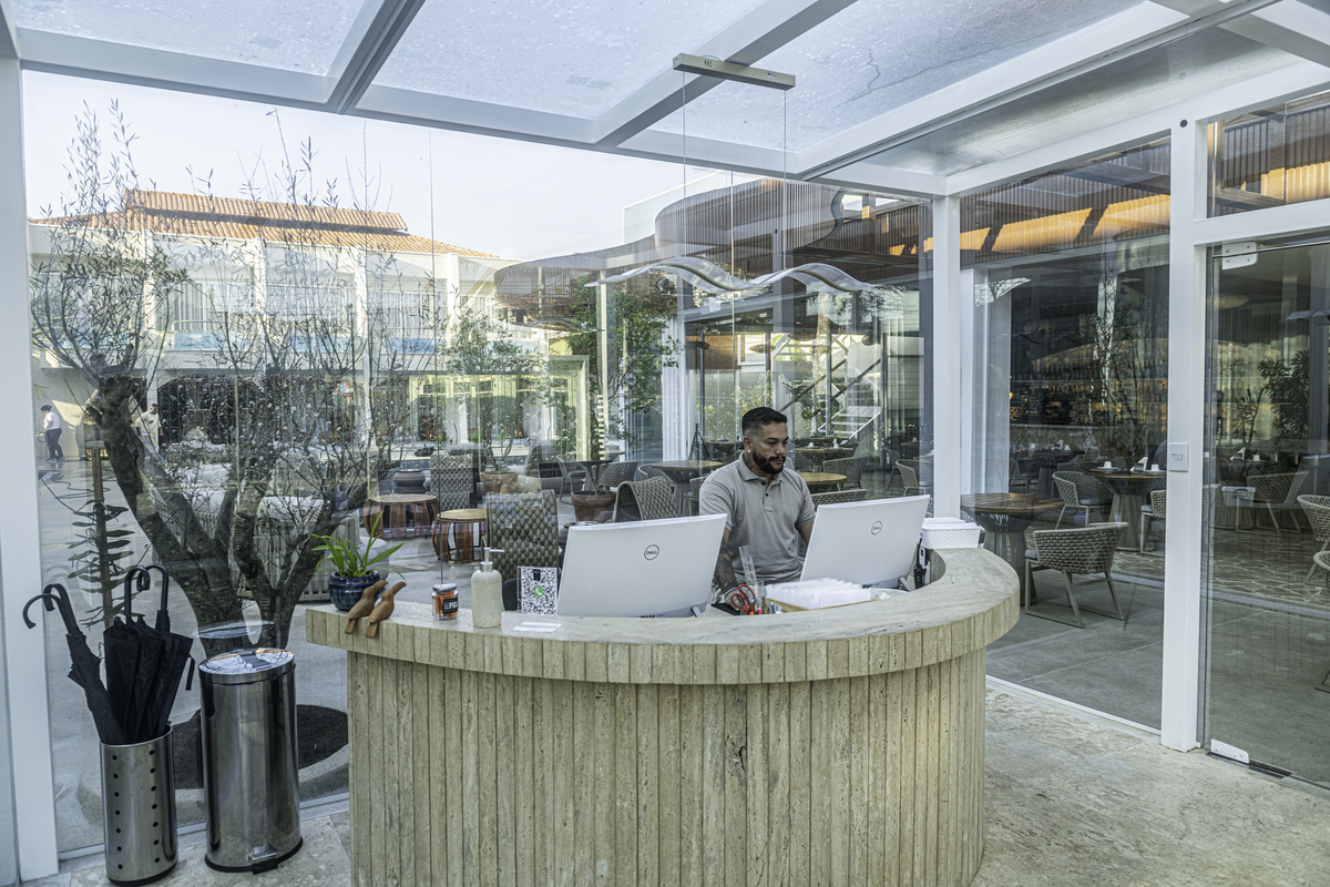 Recepçao hotel Paraty 