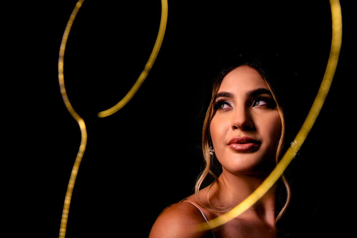 fotografia de noivado, foto de noiva, noiva rj, noiva no ateliê, estilista de vestidos de noiva, Rio de Janeiro