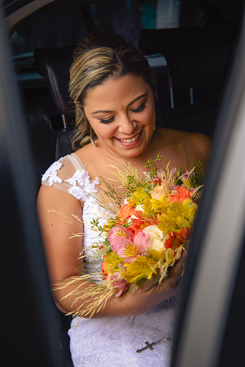 noiva no carro
