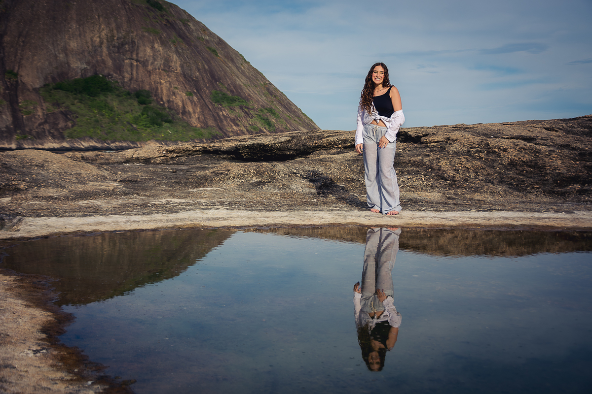 Debutante sobre as pedras de Itacoatiara - Rio de Janeiro