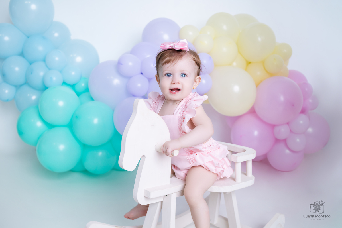 ijui, fotografia, Luana, Moresco, smash, the, cake, melhor, mais, menina, fotografia, estudio, familia, smash the cake, incrivel, ideia, perfeita, ensaio, bolo, 1 aninho, cores, arco balão, tema, aniversario, personalizado, pao de mel, santo ang, Cruz alt