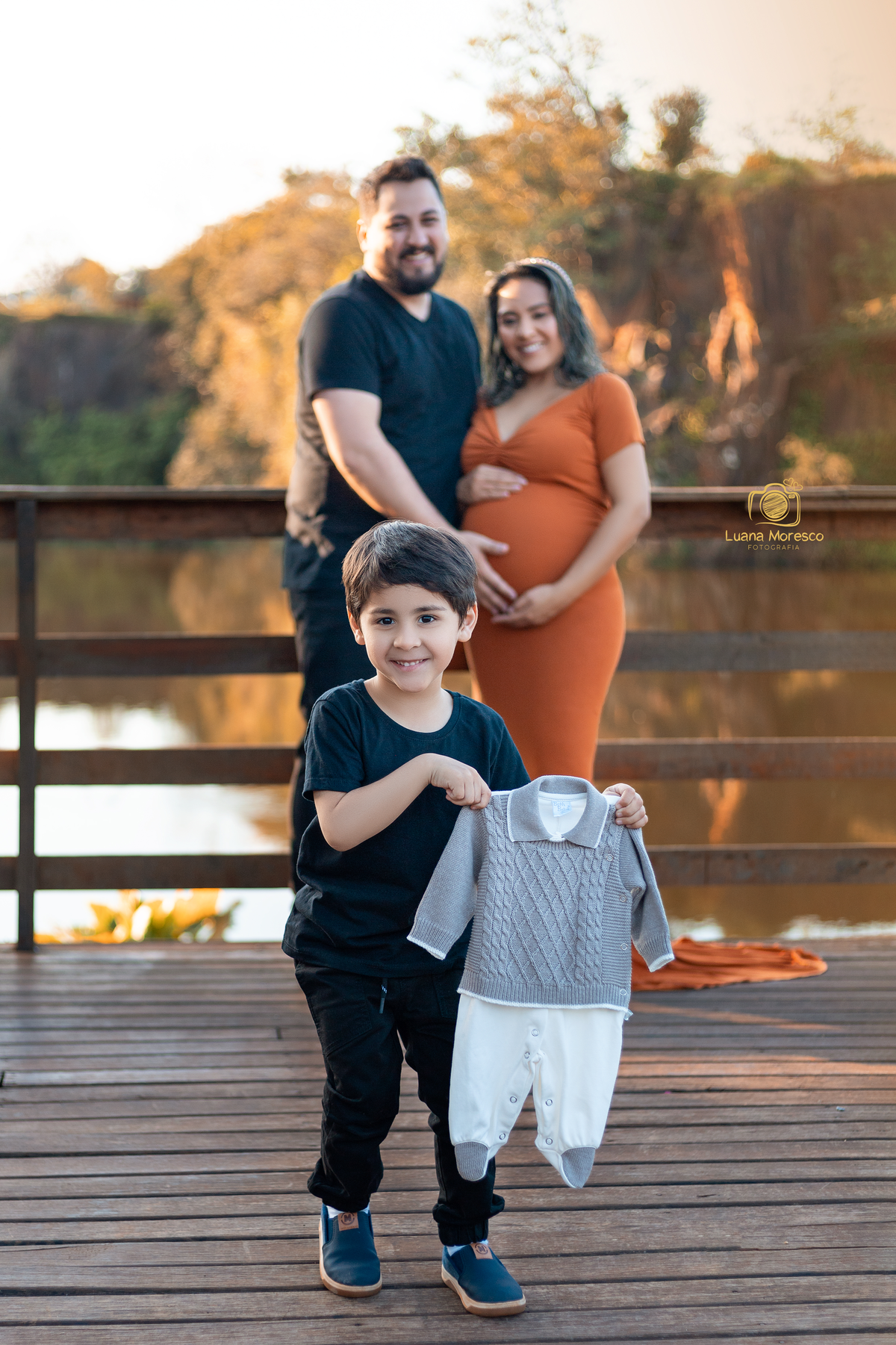 fotografia, gravida, gravidez, bebê, foto, nene, Luana, Moresco, casal, ijuí, melhor, mais, menino, menina, ensaio, gestante, familia, vestido, obstetra, parto, normal, pediatra, cruz alta, santo angelo, ideia, semana, roupa, coronel, augusto, lago, pedre