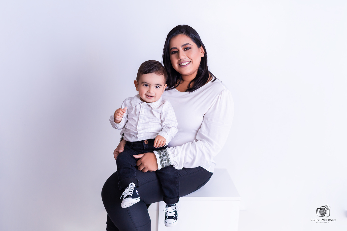 ijui, fotografia, Luana, Moresco, smash, the, cake, melhor, mais, menino, fotografia, estudio, familia, smash the cake, incrivel, ideia, perfeita, ensaio, bolo, 1 aninho, cores, arco balão, tema, aniversario, personalizado, pao de mel, santo ang, Cruz alt