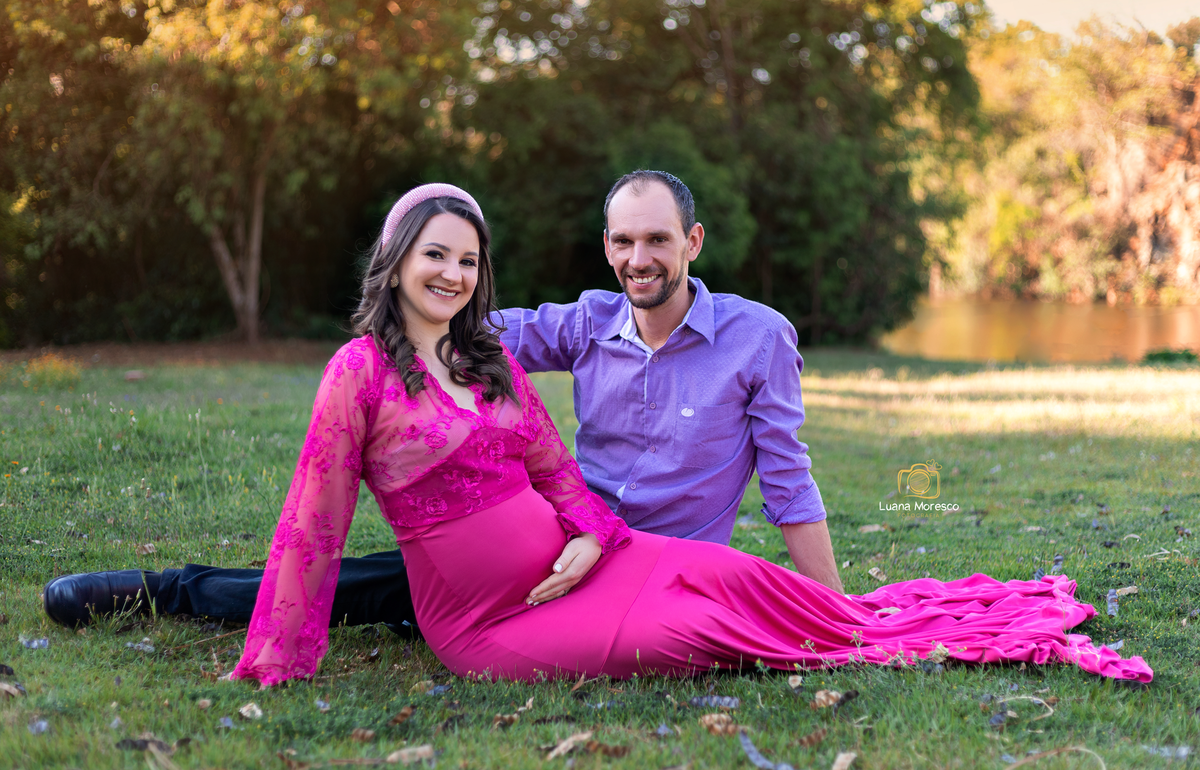 fotografia, gravida, gravidez, bebê, foto, nene, Luana, Moresco, casal, ijuí, melhor, mais, menino, menina, ensaio, gestante, familia, vestido, obstetra, parto, normal, pediatra, cruz alta, santo angelo, ideia, lugar, local, lago, parque, pedreira, pet