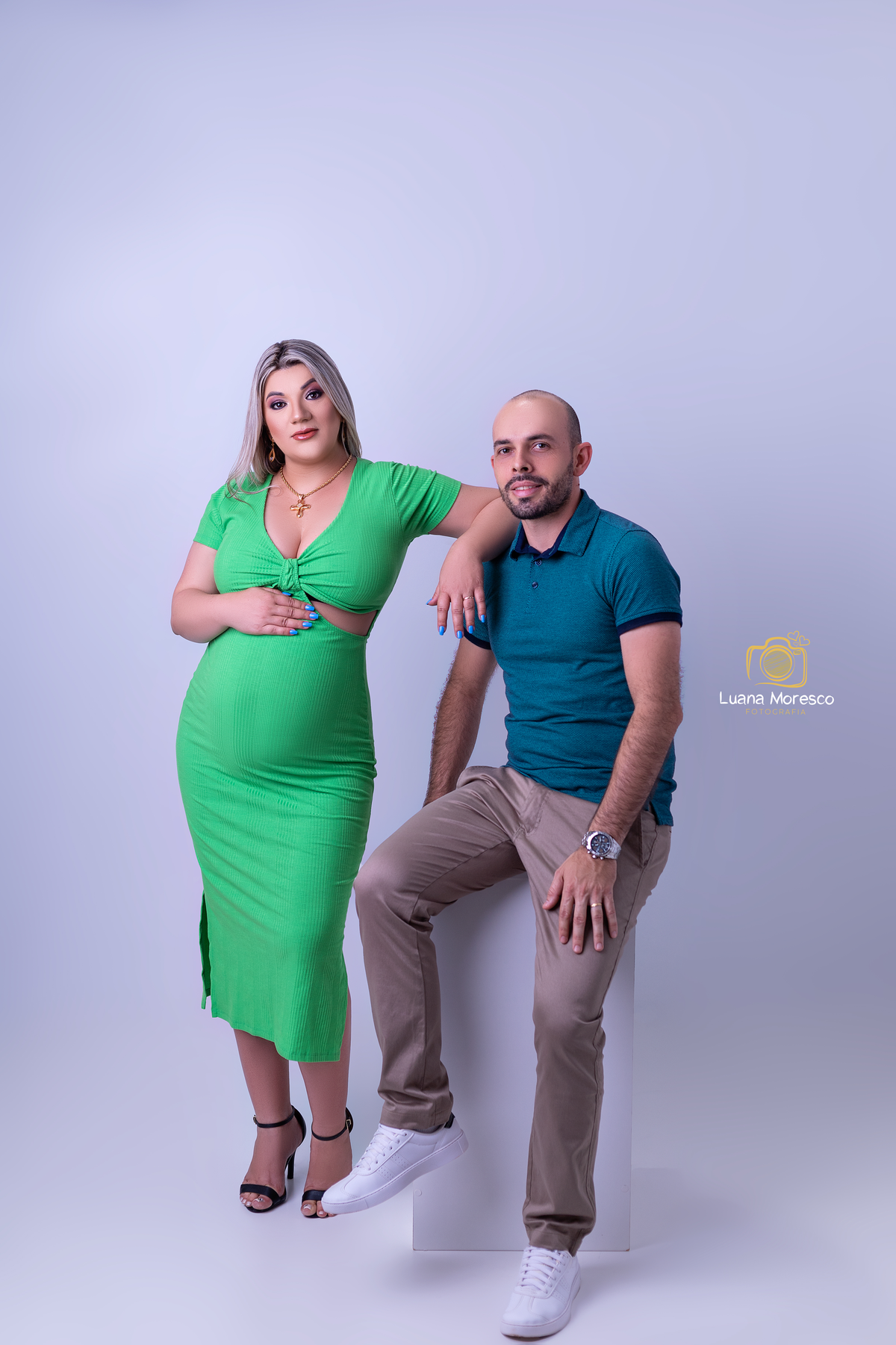 fotografia, gravida, gravidez, bebê, foto, nene, Luana, Moresco, casal, ijuí, melhor, mais, menino, menina, ensaio, gestante, familia, vestido, obstetra, parto, normal, pediatra, cruz alta, santo angelo, ideia, lugar, local, estudio, luz, casal, acessorio