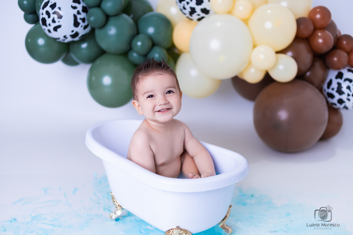 ensaio smash the cake bolo 1 aninho balão festa estudio cupacke destruir arco tema local onde fazer quem melhor mais luana moresco fotografia ijui cruz alta santo angelo