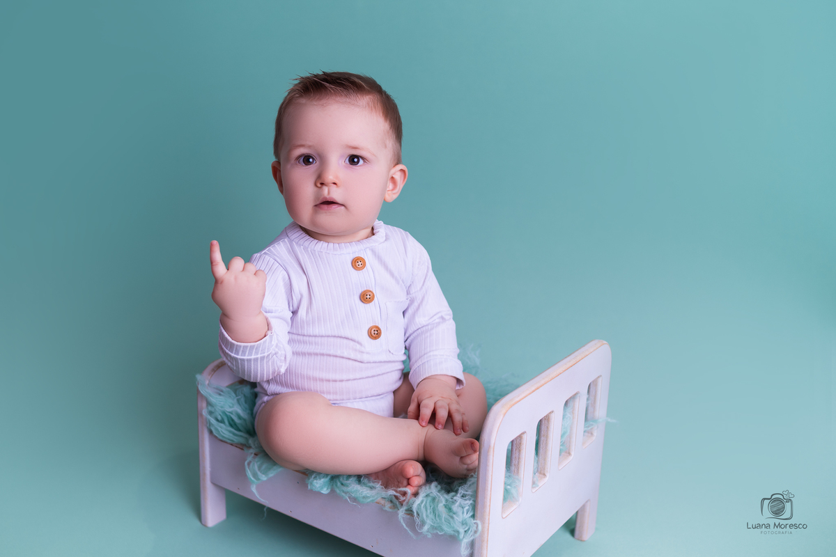 Acompanhamento bebe trimestral mensal cenario clean atual atemporal ijui cruz alta santo angelo fotografia foto ensaio estudio idea criativo onde quando local cenario menino menina melhor mais panambi ibiruba carazinho luana moresco