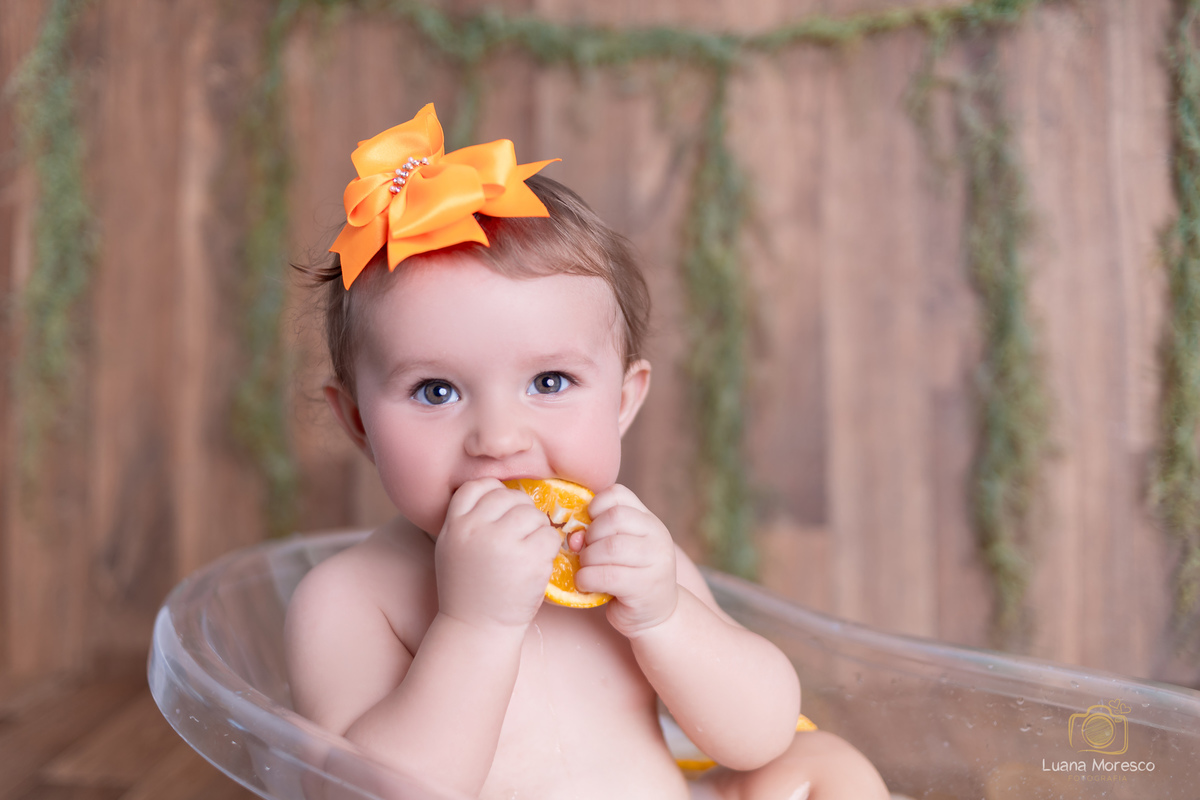 ensaio, sessão, acompanhamento, mensal, trimestral, menina, estudio, cenario, onde, quando, melhor, mais, luana, moresco, fotografia, ijui, cruz alta, santo angelo, ibirubá, santo agusto, panambi, ideia, criativo, gemeos