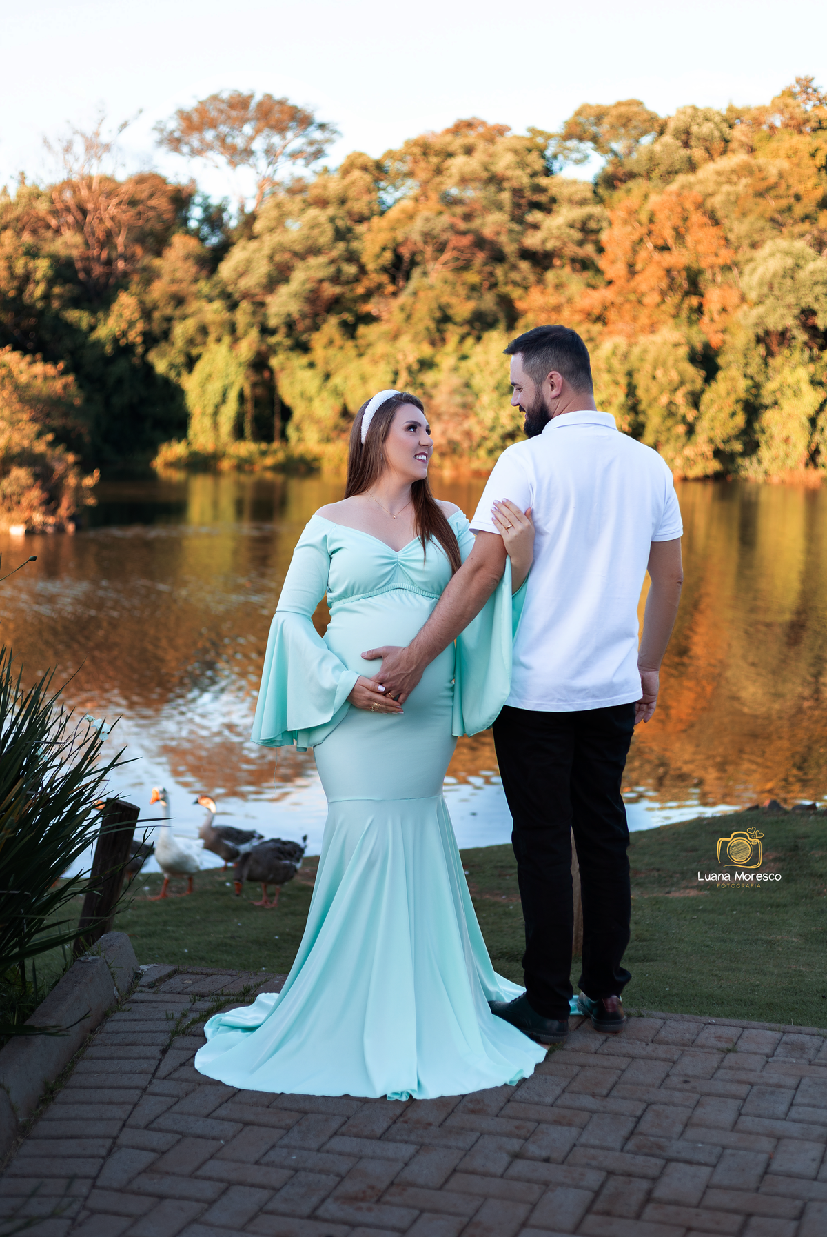 ensaio, gestante, externo, book, sessão, fotos, vestidos, luana, moresco, fotografia, ibirubá, sitio, da lagoa, ijui, cruz alta, santo angelo, panambi, casal, poses, onde, quando, indicação, melhor, gravidez, gravida, fotografa, natureza, lago, lagoa