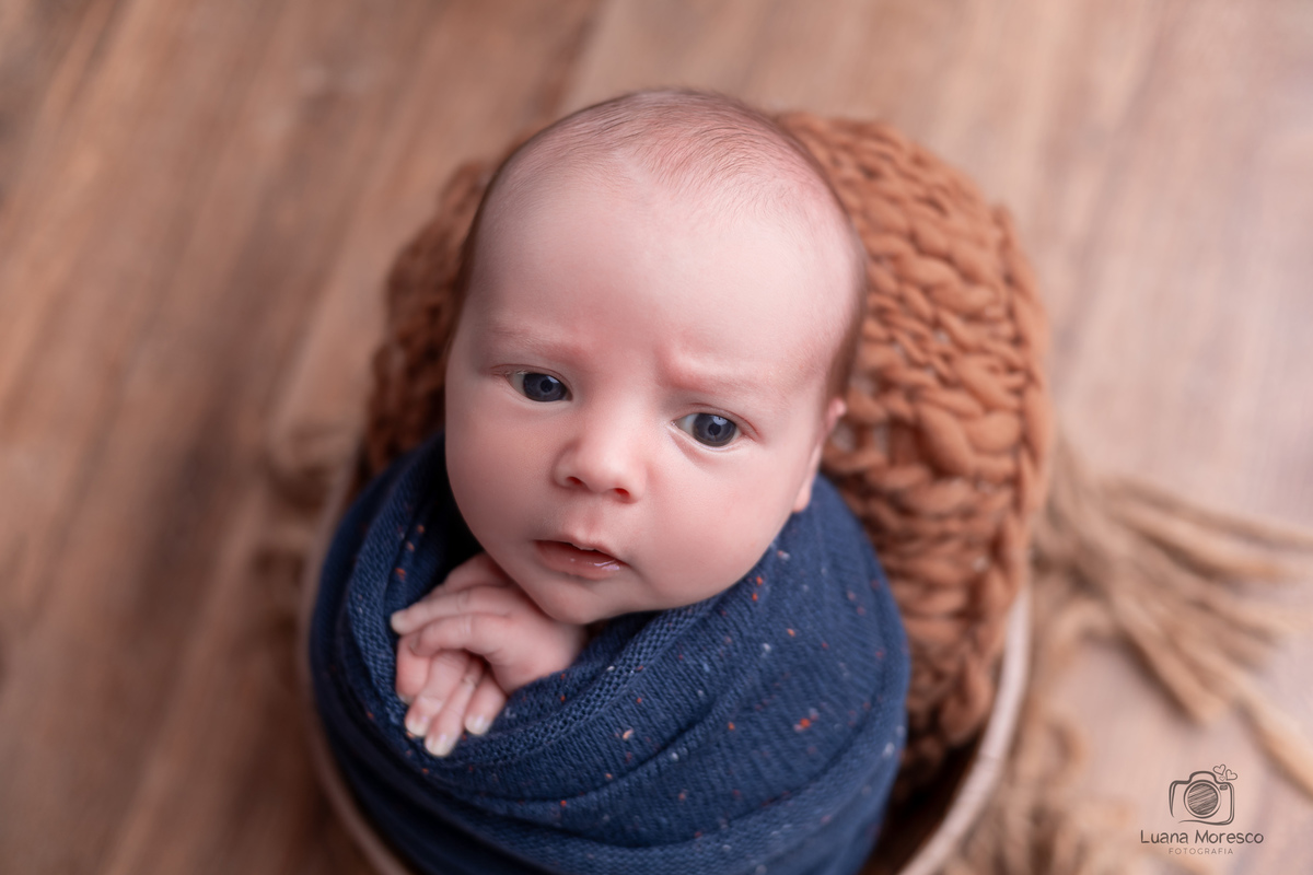 ensaio, newborn, sessão, recem, nascido, bebe, primeiros dias, onde, quando, melhor, mais, estudio, luana, moresco, fotografia, ijui, santo angelo, cruz alta, ibirubá, panambi, santo augusto, posicionamento, indicação, valor, preço, segurança, menino