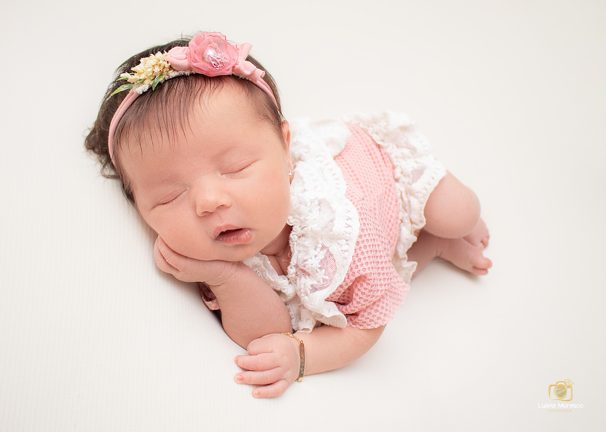 newborn, ijui, ijuí, fotografia, recem-nascido, bebê, bebe, foto, nenê, nene, Luana, Moresco, new, born, melhor, mais, menina, fotografia, fotografa, fotografo, estudio, familia