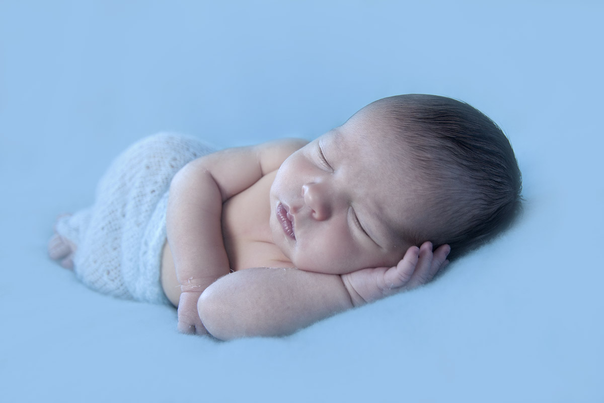 Newborn pode de ladinho fundo azul