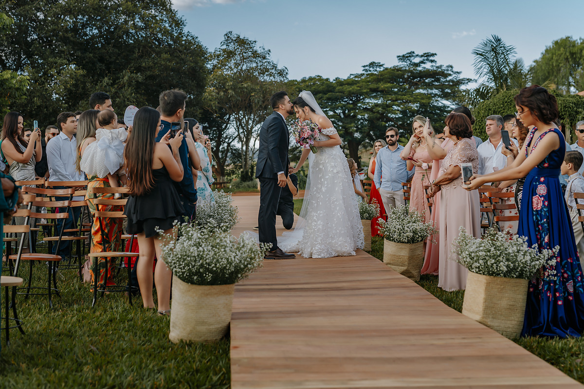 FOTOGRAIFA
CASAMENTO ALEXANDRE CASTTRO PATOS DE MINAS