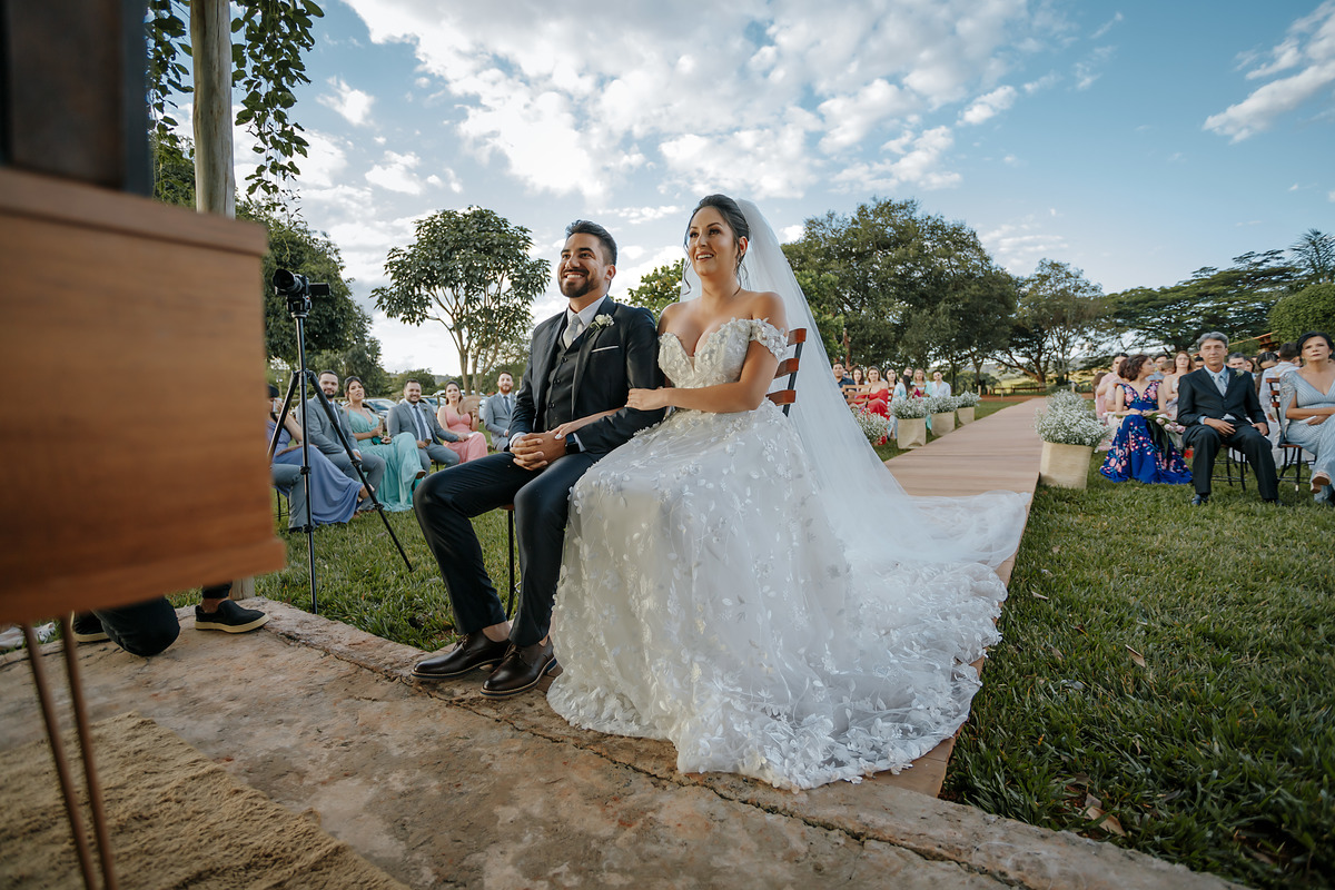 FOTOGRAIFA
CASAMENTO ALEXANDRE CASTTRO PATOS DE MINAS