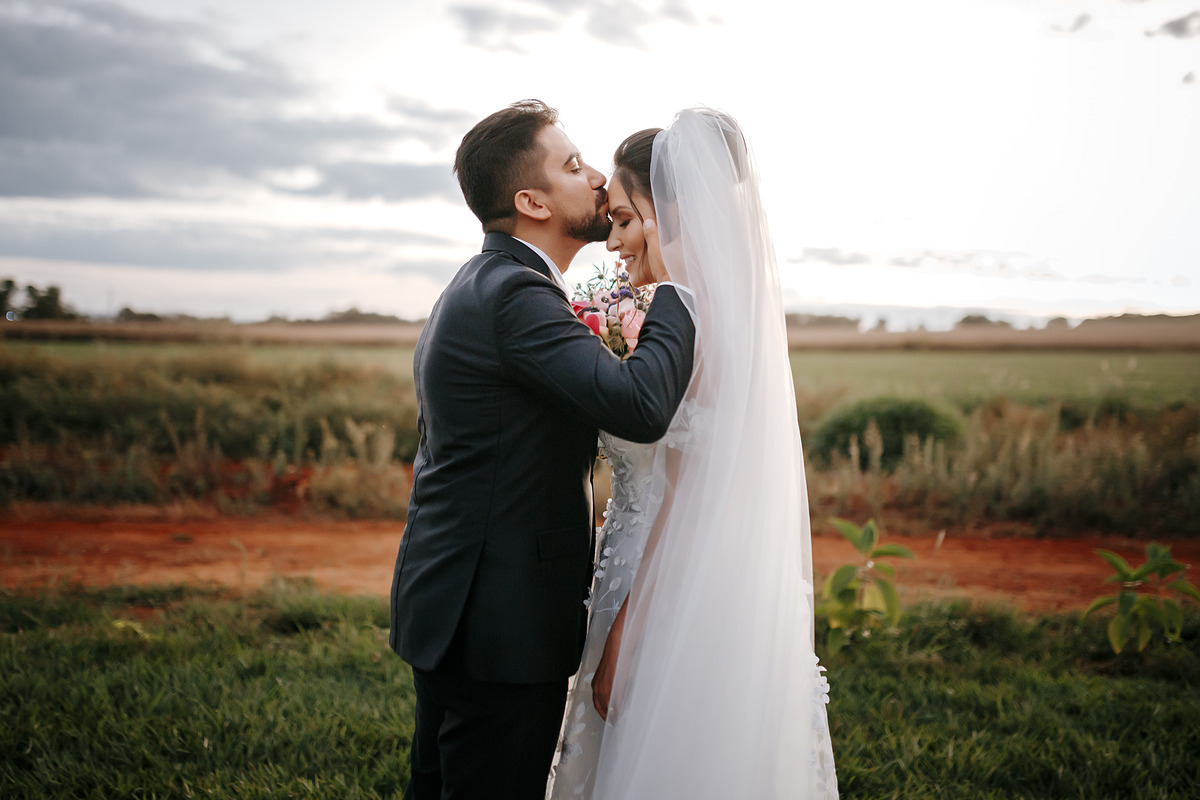 FOTOGRAIFA
CASAMENTO ALEXANDRE CASTTRO PATOS DE MINAS