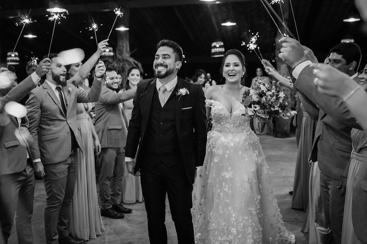 FOTOGRAIFA
CASAMENTO ALEFOTOGRAIFA
CASAMENTO ALEXANDRE CASTTRO PATOS DE MINASXANDRE CASTTRO PATOS DE MINAS