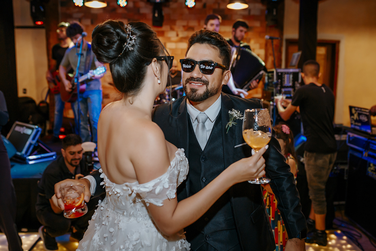 FOTOGRAIFA
CASAMENTO ALEXANDRE CASTTRO PATOS DE MINASFOTOGRAIFA
CASAMENTO ALEXANDRE CASTTRO PATOS DE MINAS