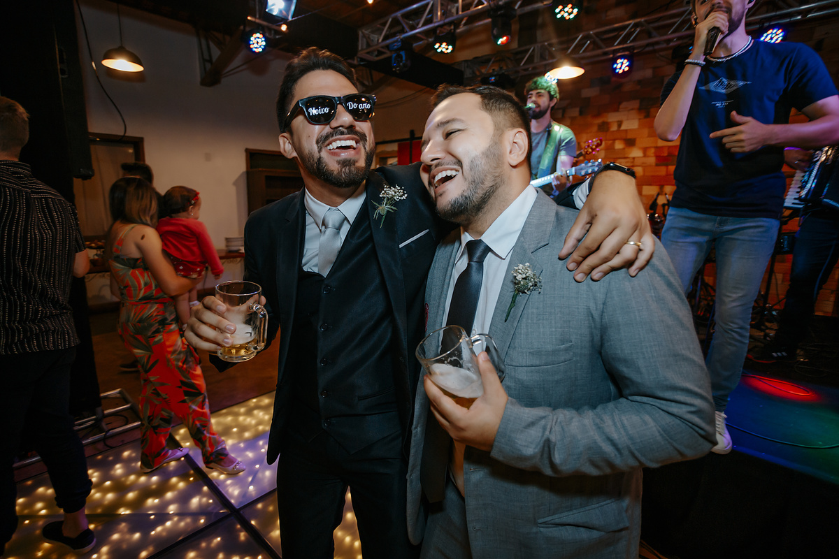 FOTOGRAIFA
CASAMENTO ALEXANDRE CASTTRO PATOS DE MINAS